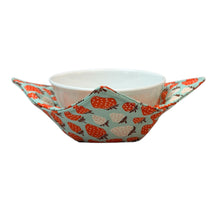 Load image into Gallery viewer, Strawberries Microwave Bowl Cozy