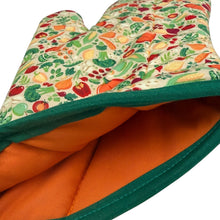 Load image into Gallery viewer, Veggies Oven Mitt
